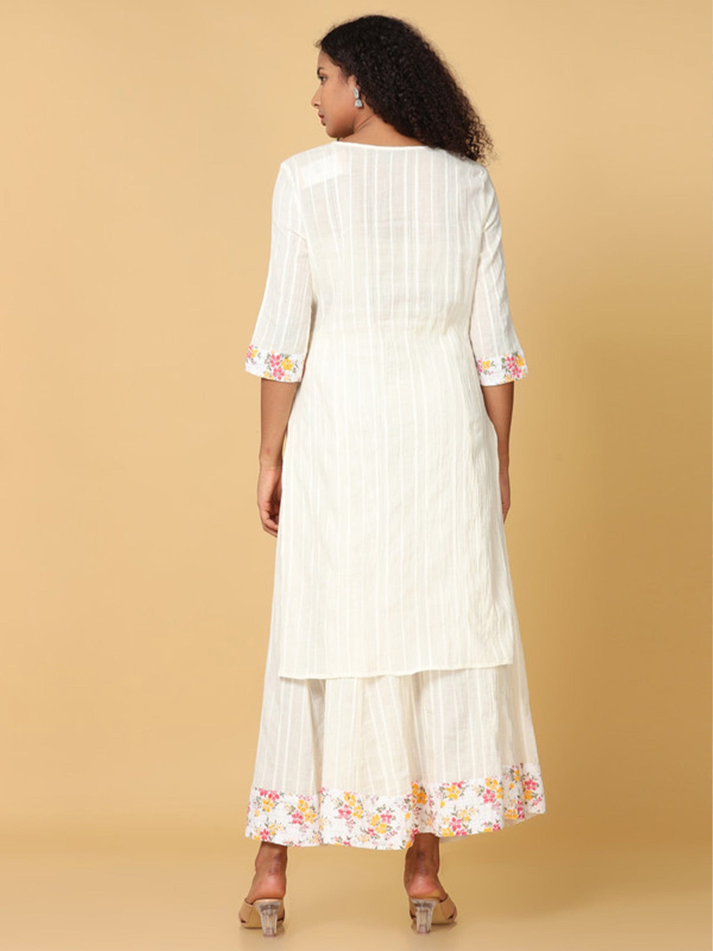 Hassu's Women Off White 3/4th Sleeves Cotton Floral Regular Knee Length Key Hole Neckline Kurta Set -Without Dupatta