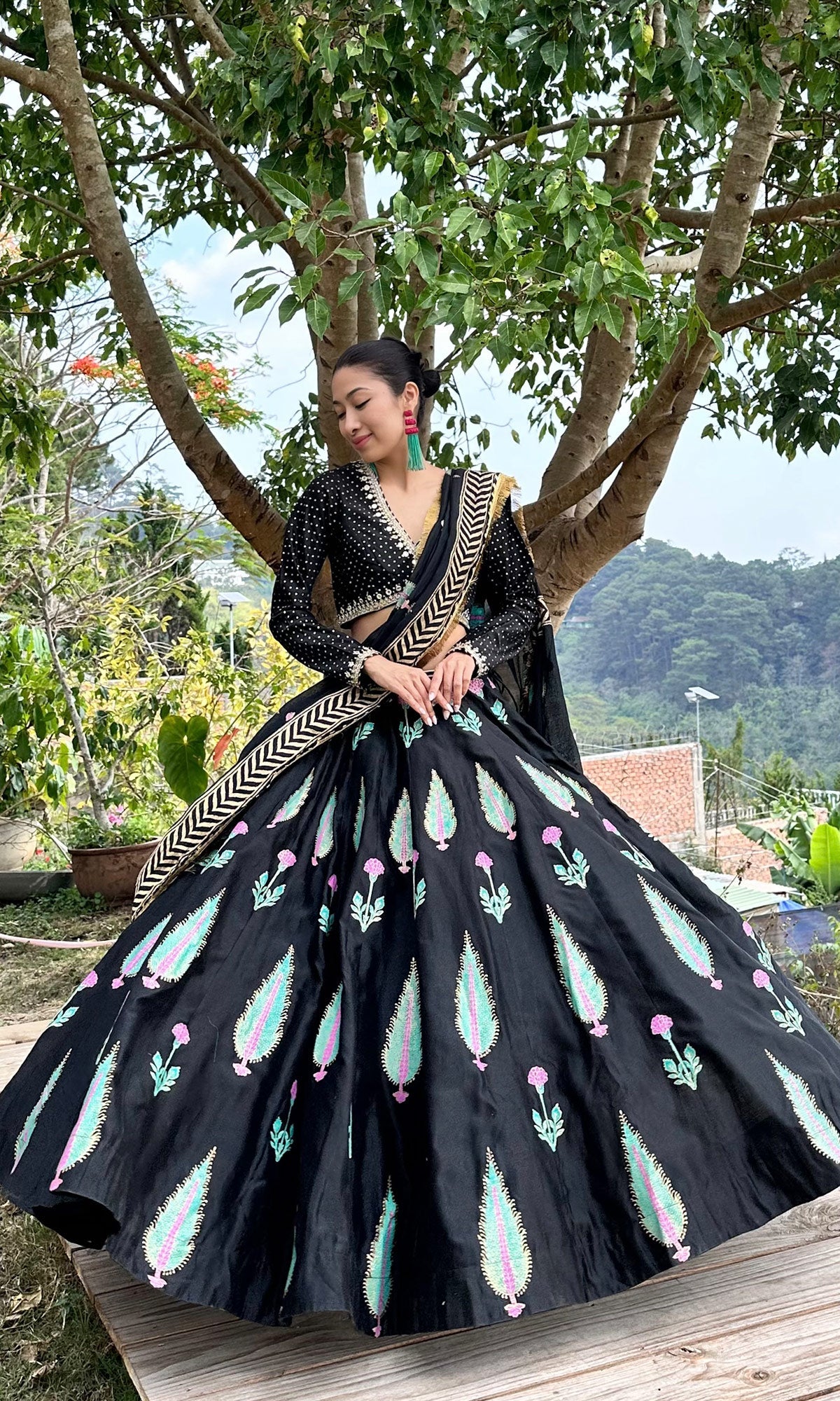 Isha Bohra In Rasiya Black Block Print Lehenga