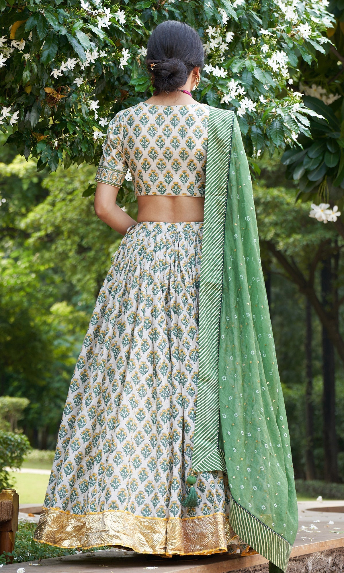Kainaat - Green Block Printed V-Neck Blouse With Lehenga And Dupatta - Set Of 3