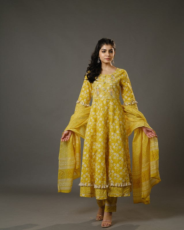 Yellow 3/4th Sleeve Cotton Abstarct Batik Print, Machine Embroidery Calf Length Kurta Set - With Dupatta