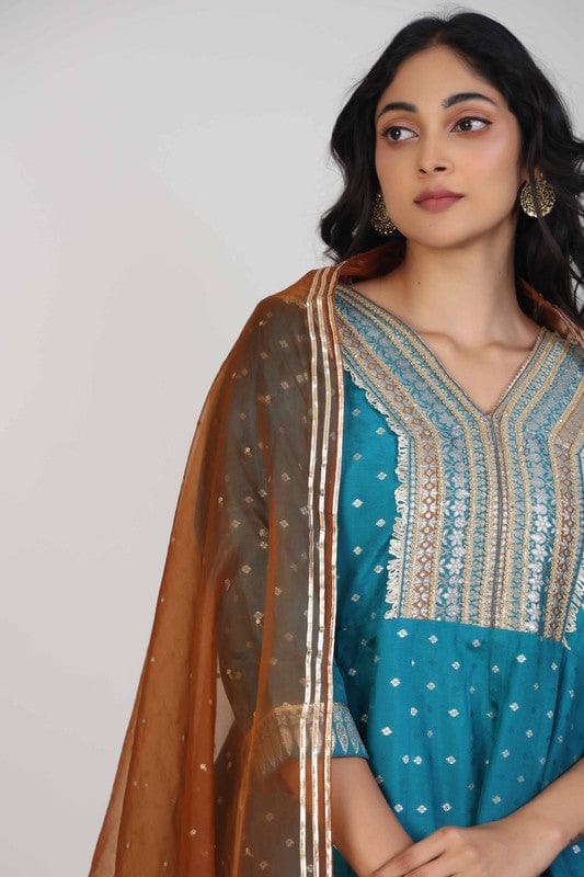 Teal 3/4th Sleeves Chanderi Zari thread work Knee length Kurta Set - With Dupatta
