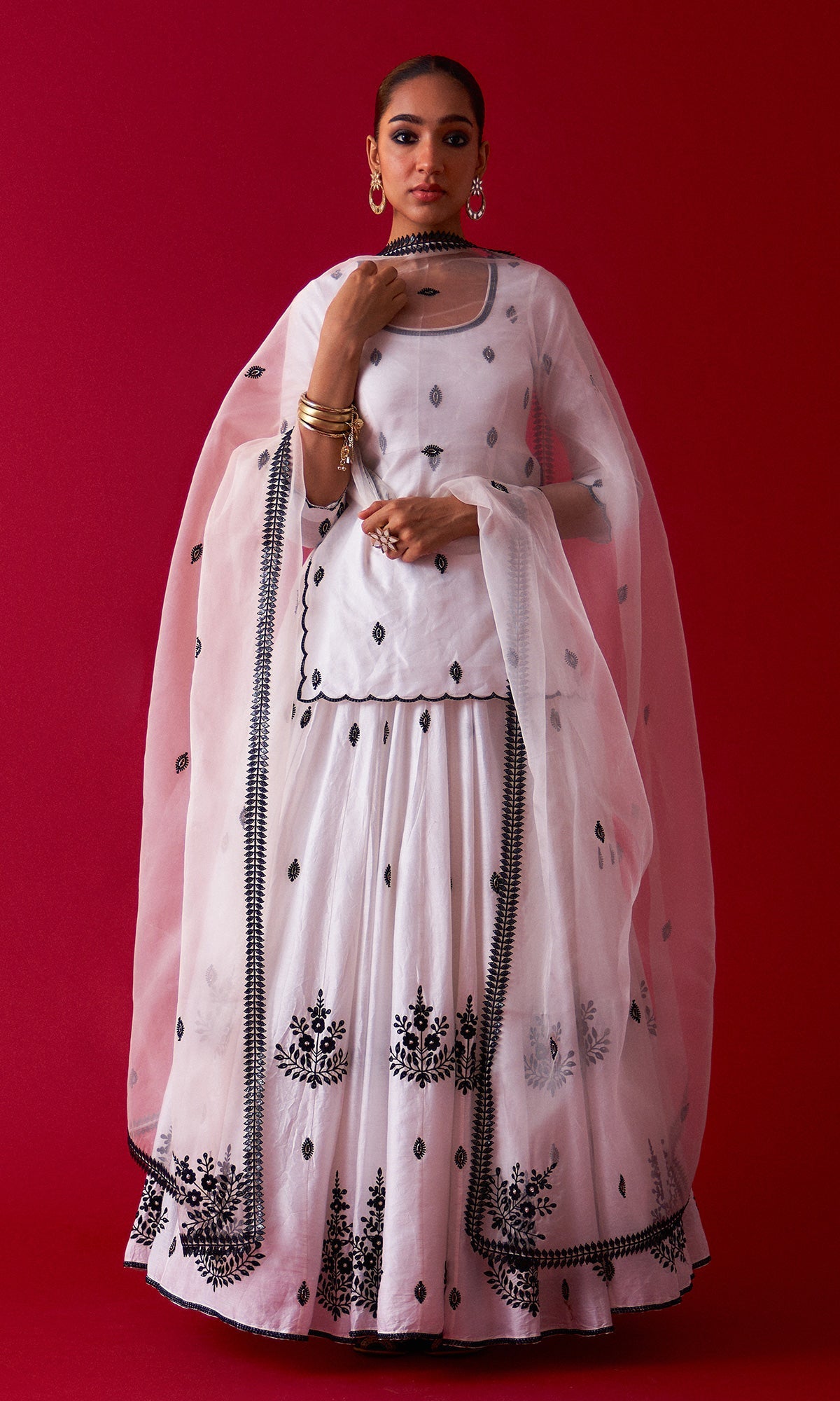 Rooh-e-daari White Embroidered Lehenga With Short Kurti And Dupatta Set Of 3