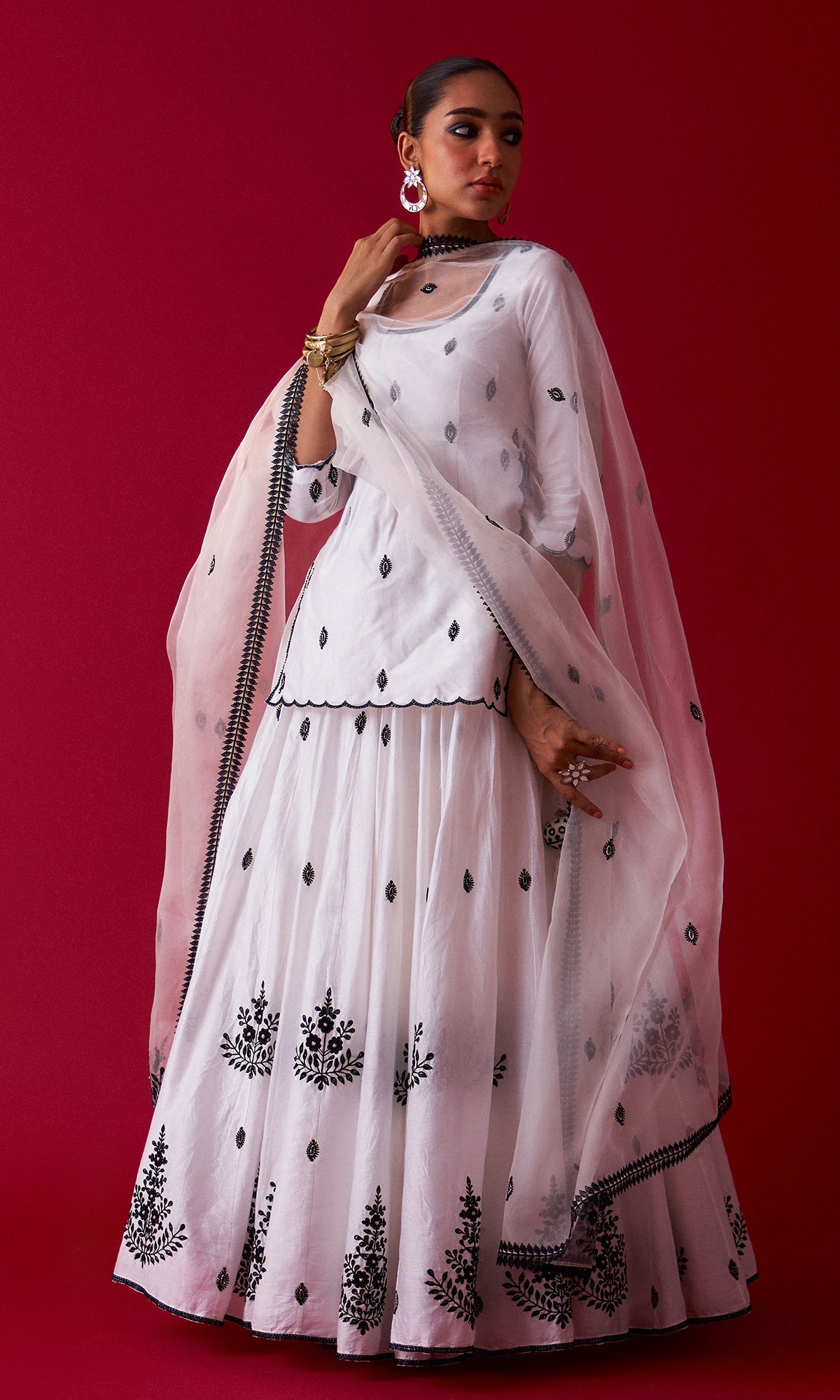 Rooh-e-daari White Embroidered Lehenga With Short Kurti And Dupatta Set Of 3