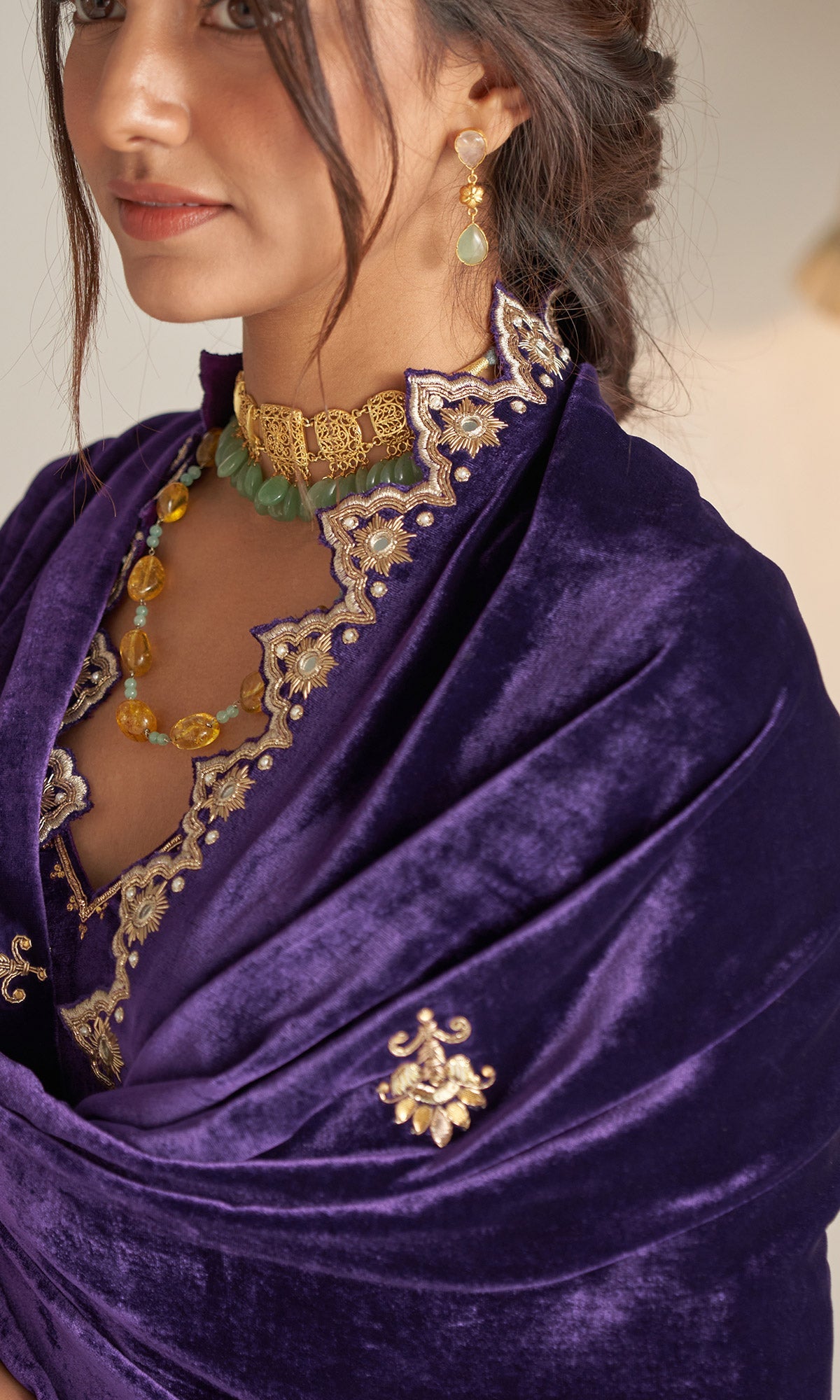 Khizaan Embroidered Purple velvet Lehenga set with scalloped shawl Set of 3