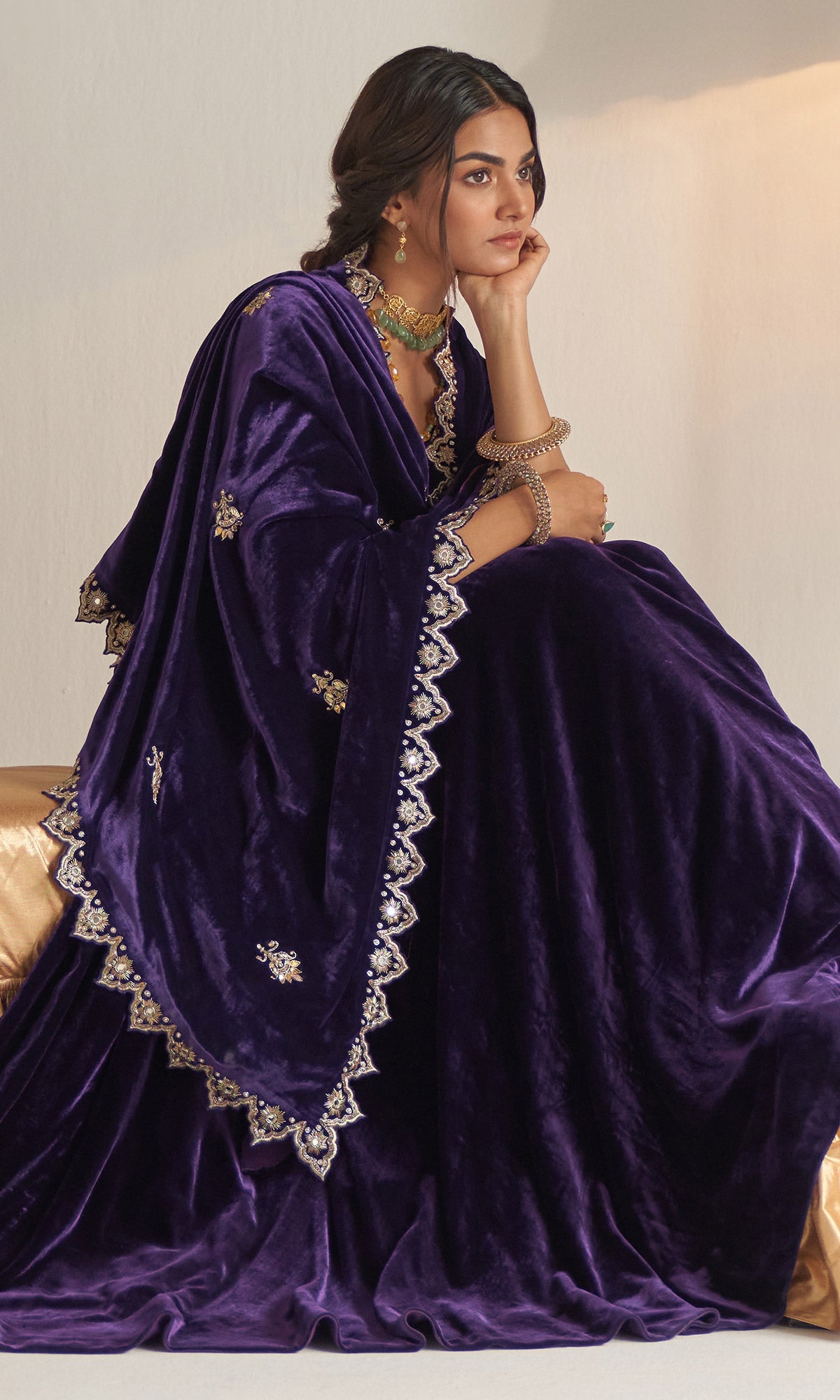 Khizaan Embroidered Purple velvet Lehenga set with scalloped shawl Set of 3