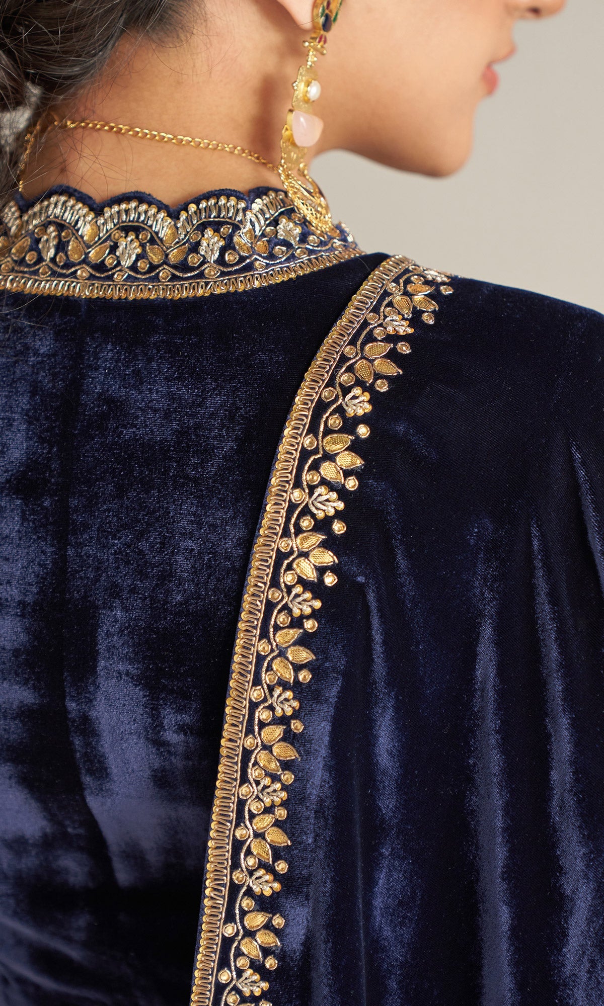 Khizaan Embroidered Midnight Blue velvet Lehenga with blouse and shawl