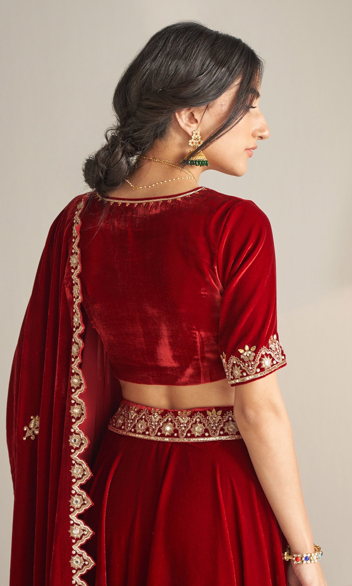 Khizaan Embroidered Red velvet Lehenga set with scalloped shawl Set of 3