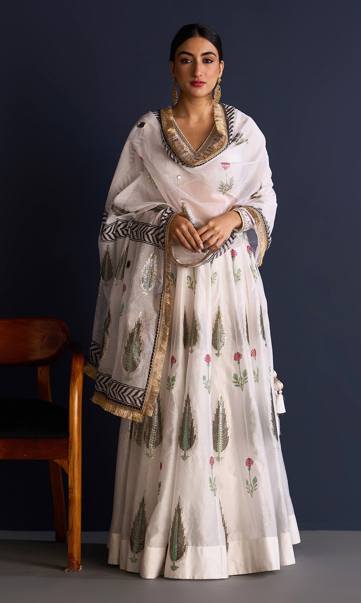 Rasiya White Block Print Lehenga With Blouse And Dupatta (Set Of 3)