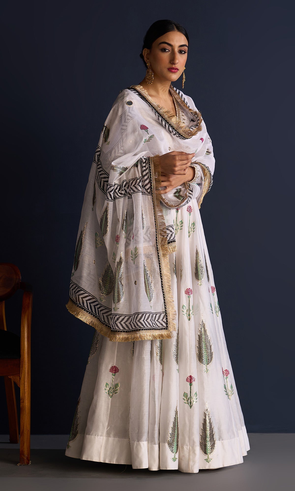 Rasiya White Block Print Lehenga With Blouse And Dupatta (Set Of 3)