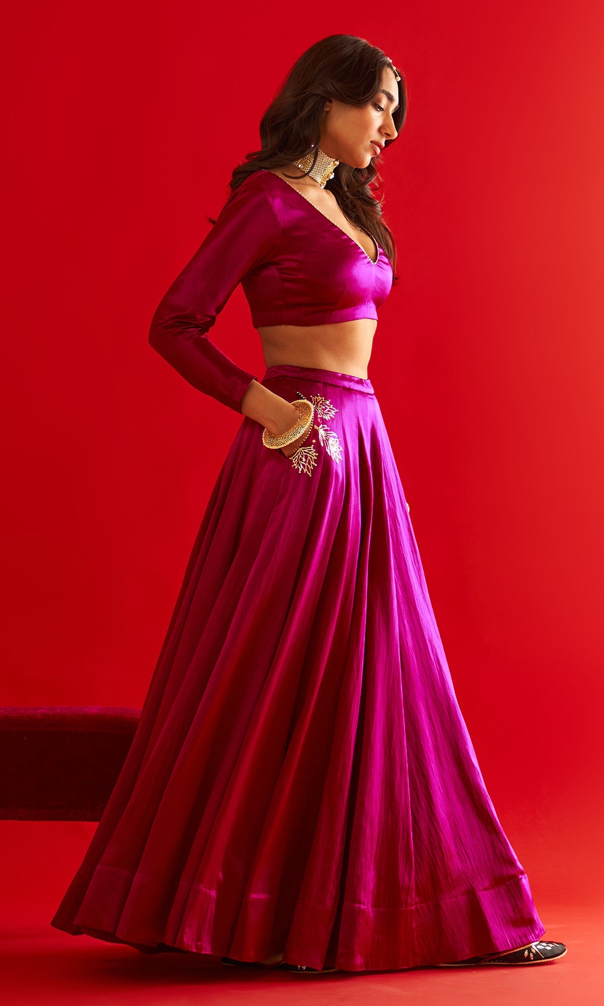 Sufiya Foil Deep Orchid Pocket Lehenga With Blouse And Shawl (Set Of 3)