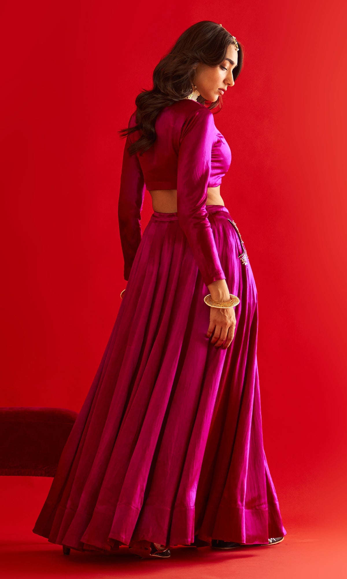 Sufiya Foil Deep Orchid Pocket Lehenga With Blouse And Shawl (Set Of 3)