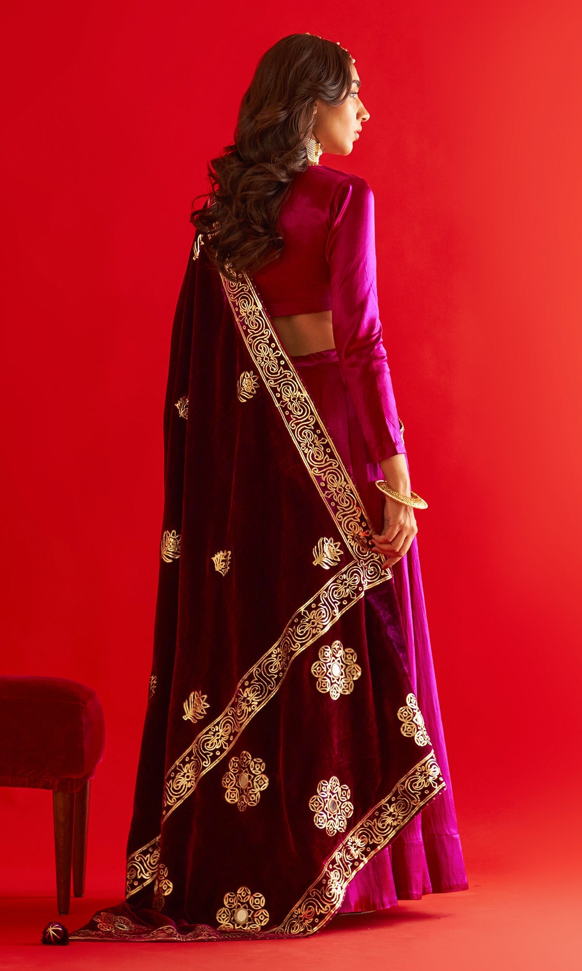 Sufiya Foil Deep Orchid Pocket Lehenga With Blouse And Shawl (Set Of 3)