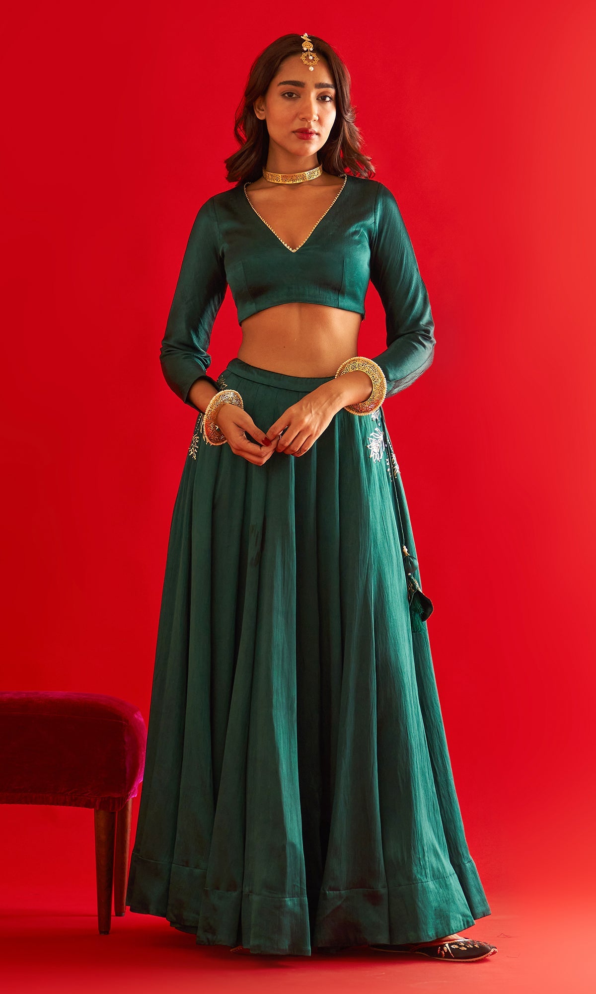Sufiya Foil Green Pocket Lehenga With Blouse And Shawl (Set Of 3)
