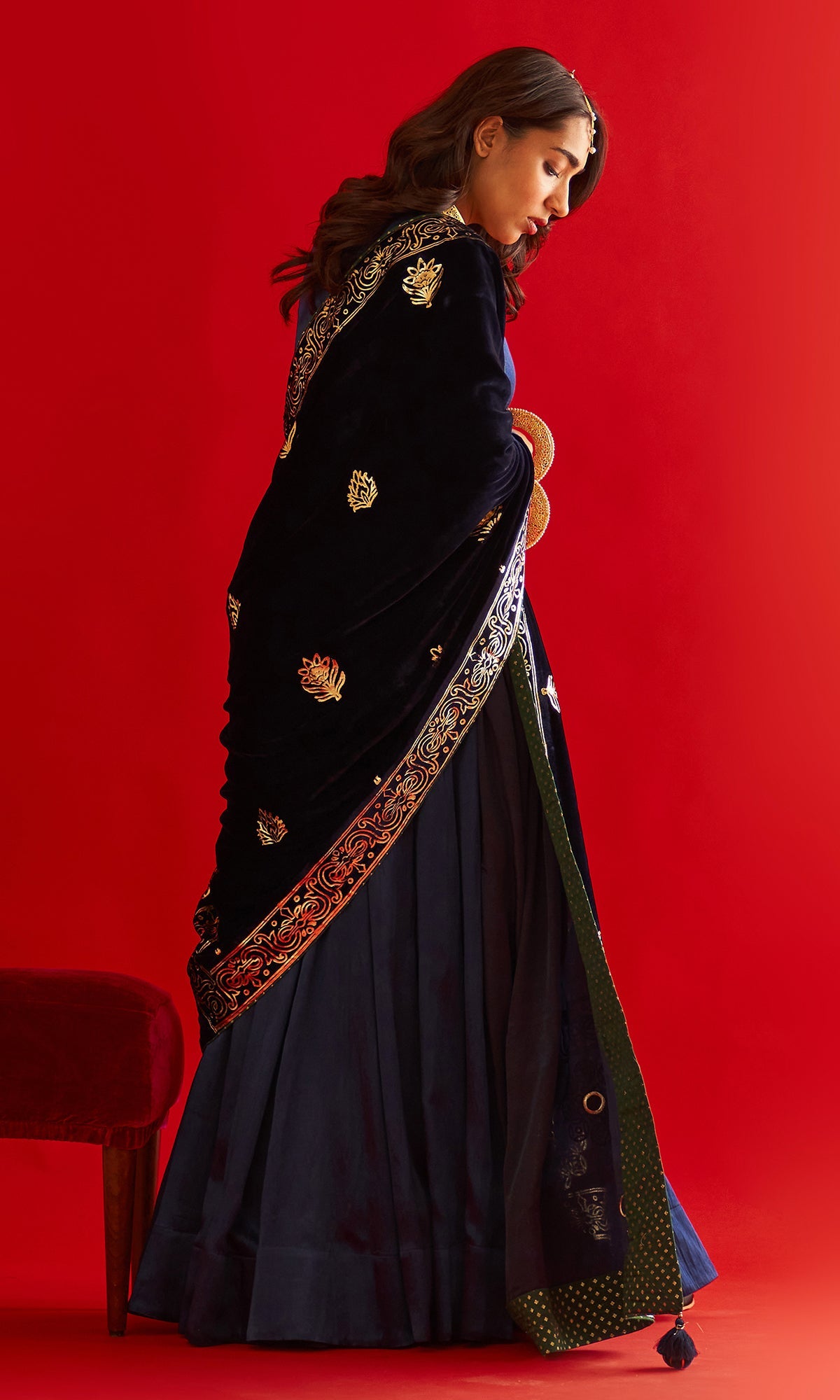 Sufiya Foil Blue Pocket Lehenga With Blouse And Shawl (Set Of 3)