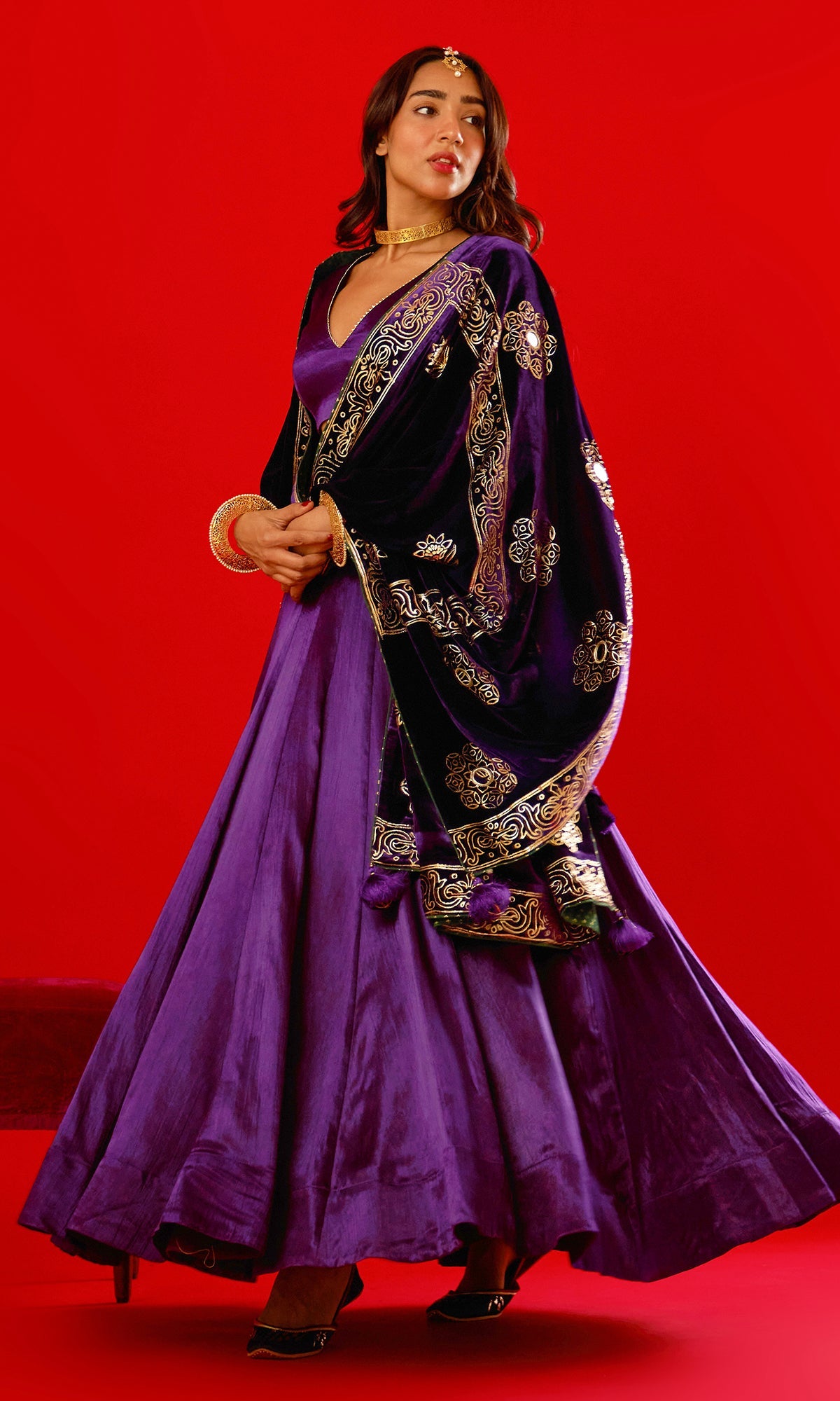 Sufiya Foil Purple Pocket Lehenga With Blouse And Shawl (Set Of 3)