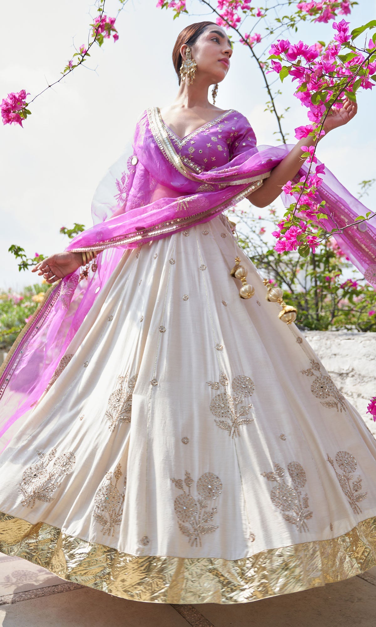 Boond Vol. 2 Pink Lehenga With Pink Embroidered Blouse And Dupatta ( Set Of 3)