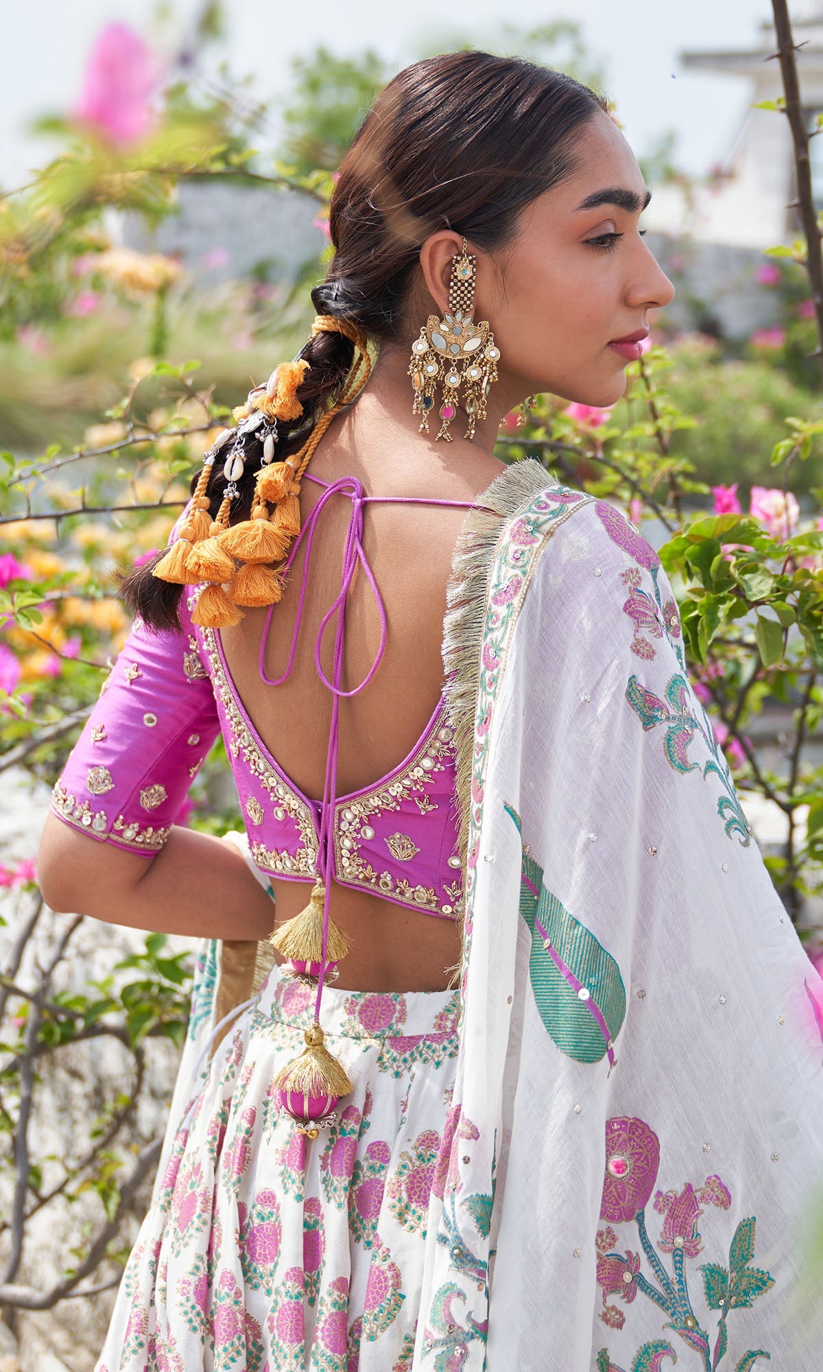 Boond Vol. 2 White Mughal Buta Lehenga With Solid Pink Embroidered Blouse And Mughal Dupatta(Set Of 3)