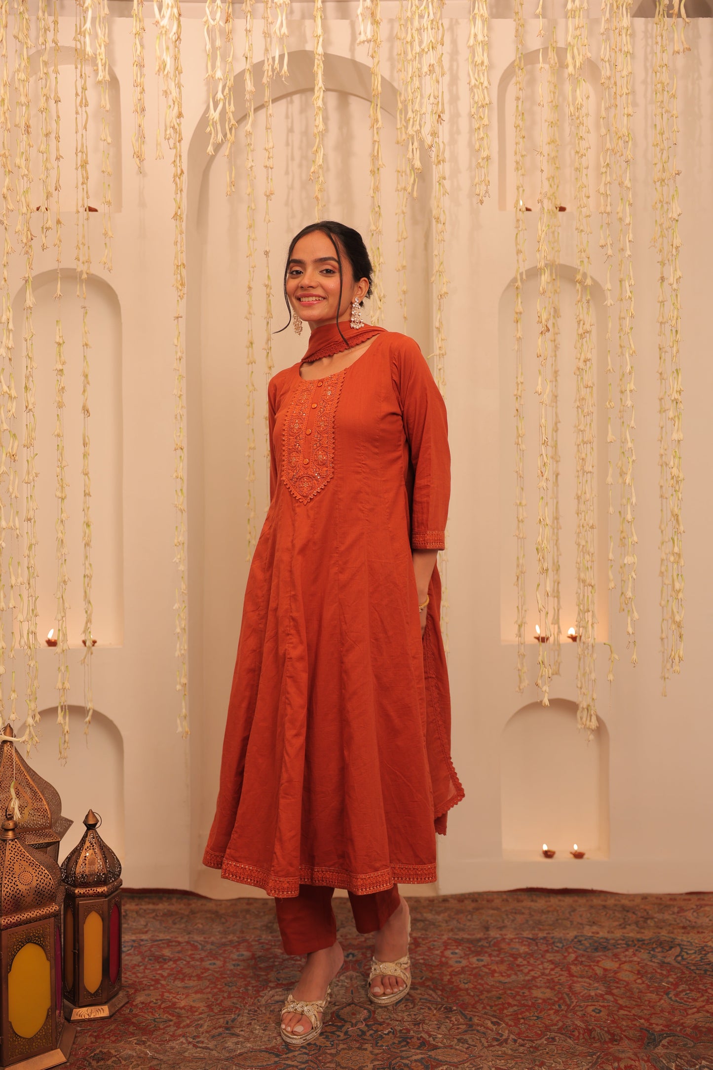 Nazaakat Anarkali Set