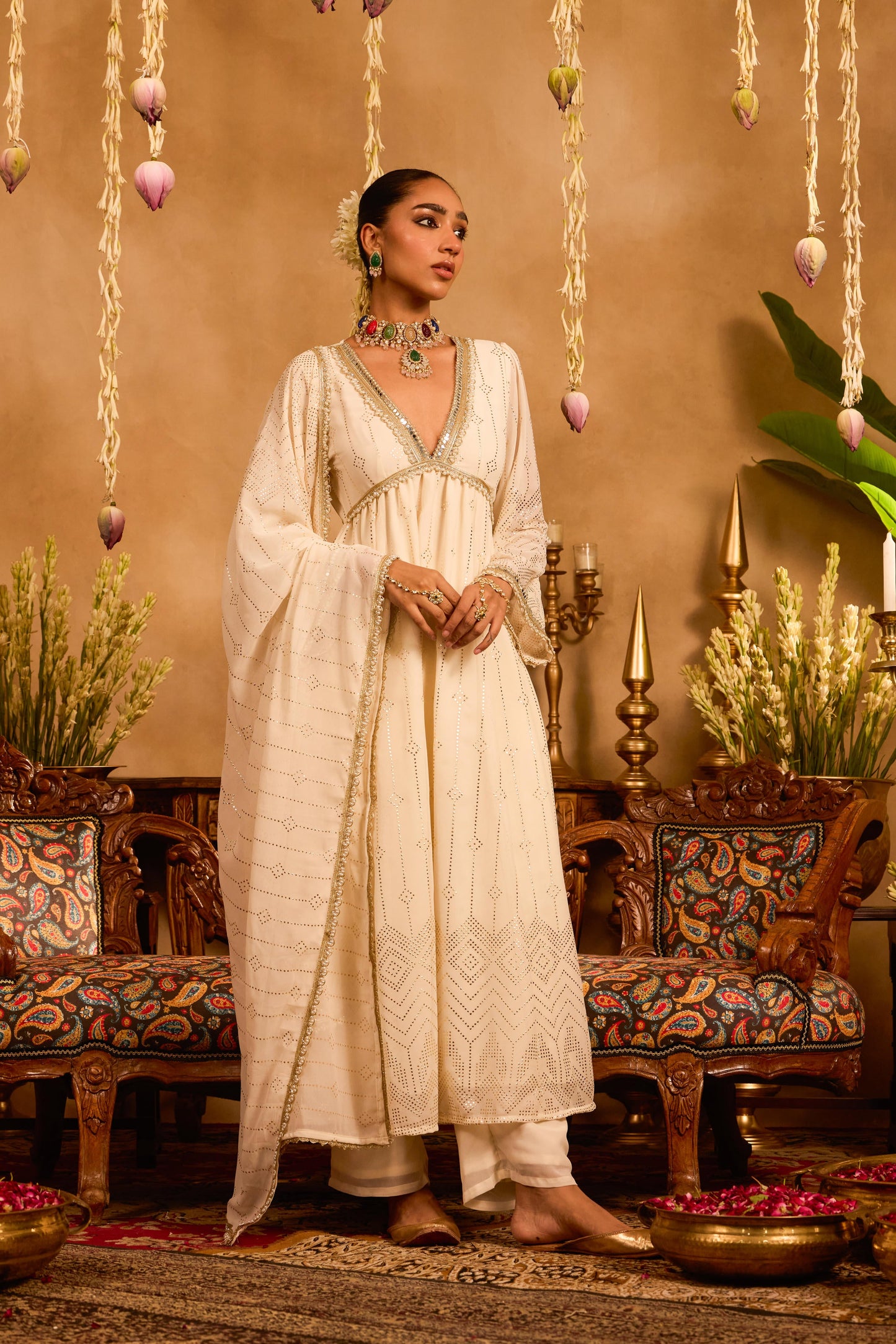 Mastaani Ivory Glow Mirrorwork Anarkali Set
