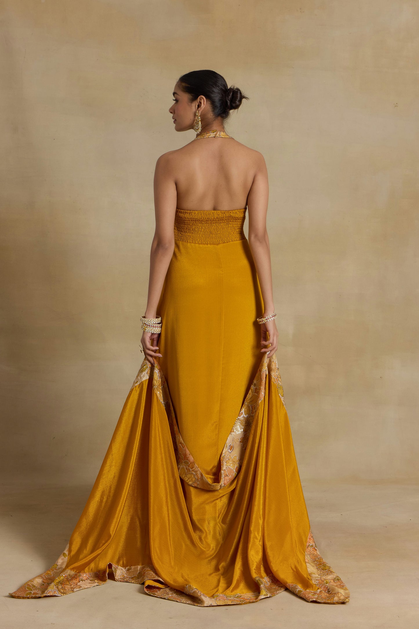 Nazaakat Noor Sunflower Glow Anarkali Set