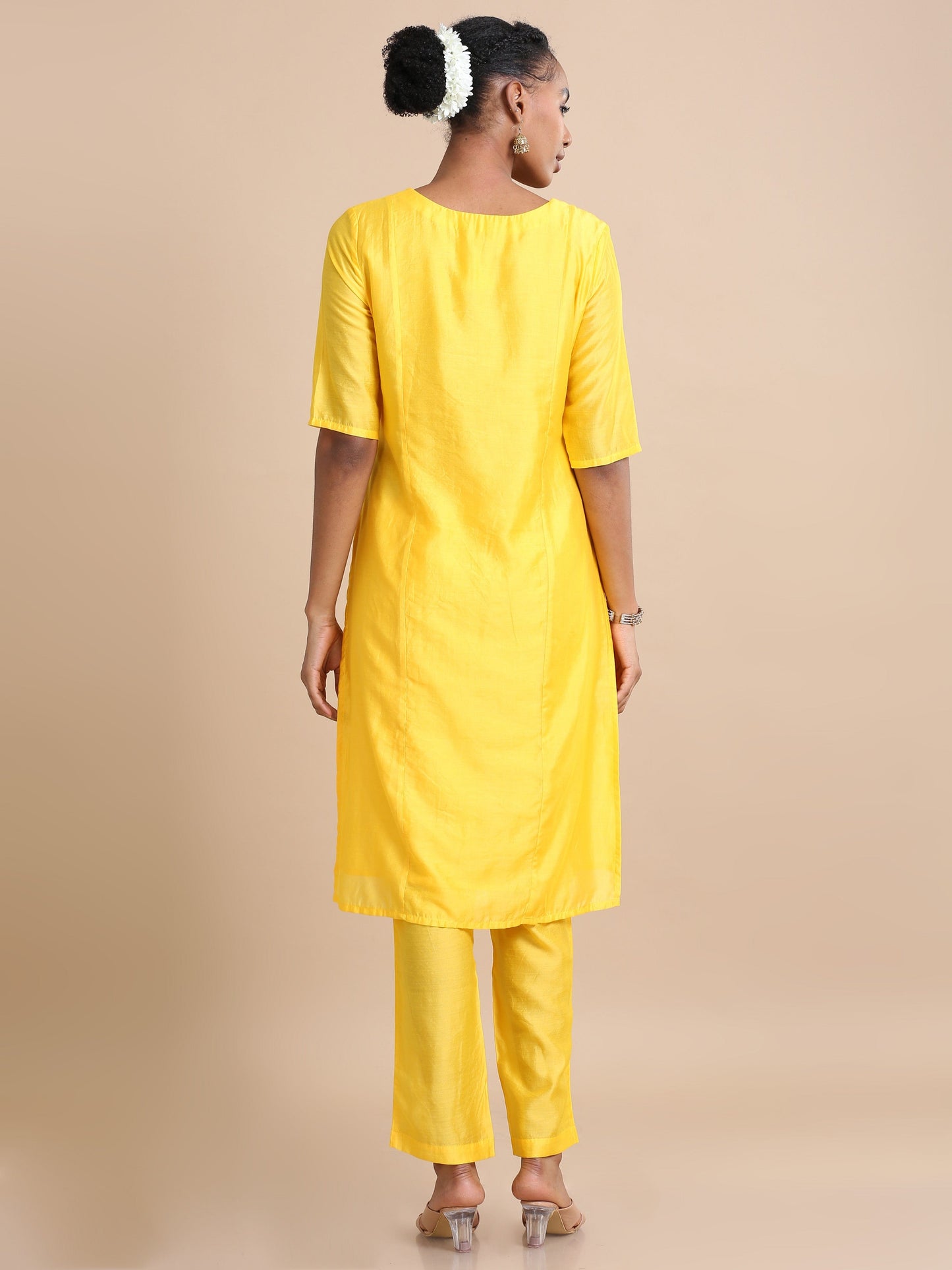 Sunshine Elbow sleeves Cotton silk Thread work Regular fit Calf length Kurta Set - With Dupatta
