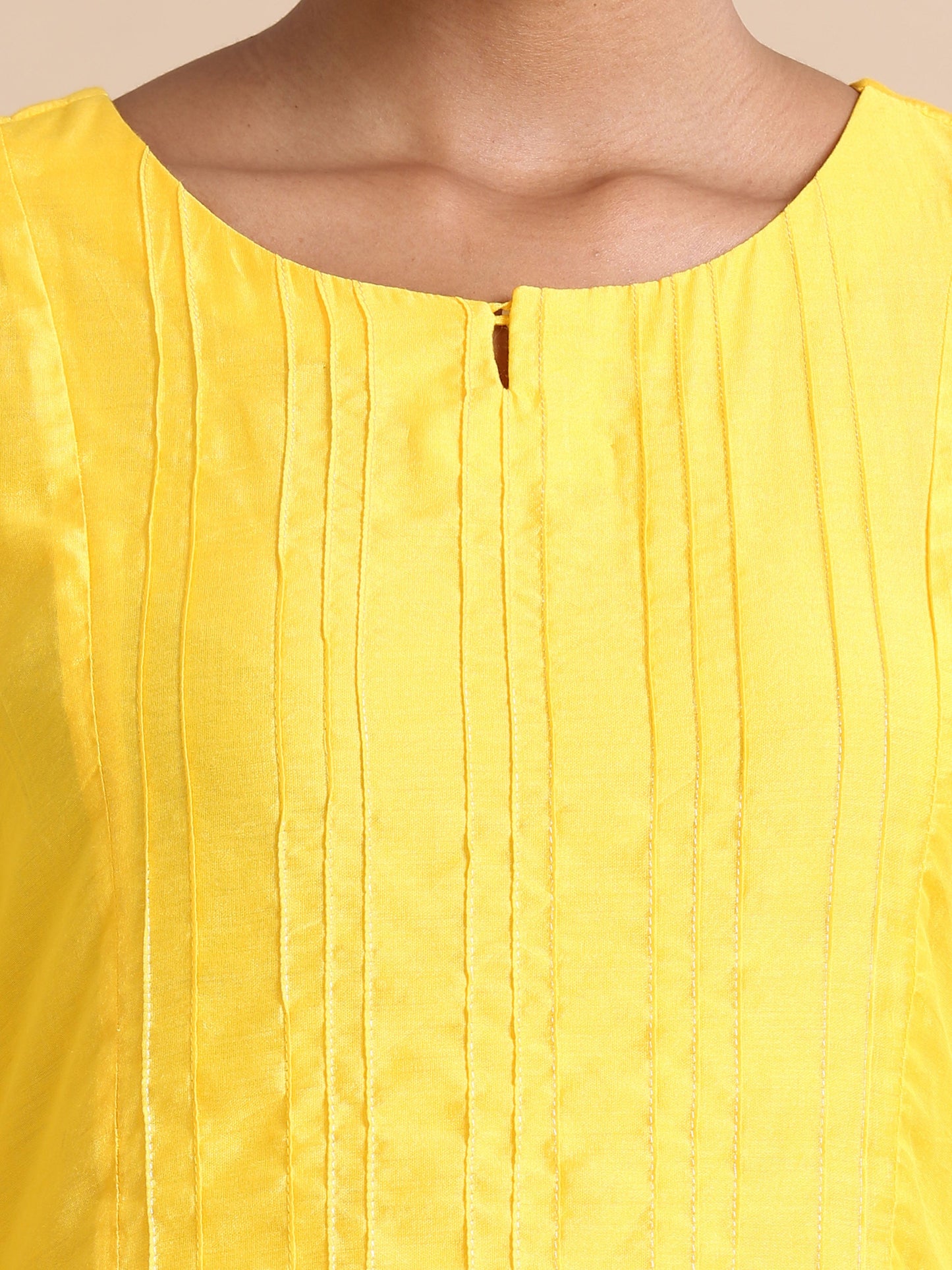 Sunshine Elbow sleeves Cotton silk Thread work Regular fit Calf length Kurta Set - With Dupatta