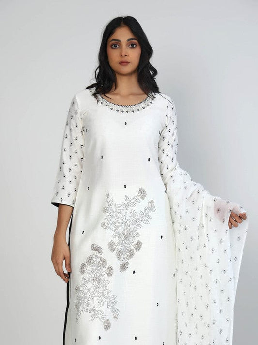 White 3/4th Sleeves Viscose Placement print with mirror and thread work Calf length Kurta Set - With Dupatta
