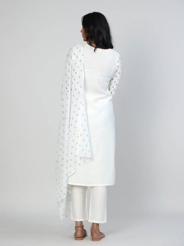 White 3/4th Sleeves Viscose Placement print with mirror and thread work Calf length Kurta Set - With Dupatta