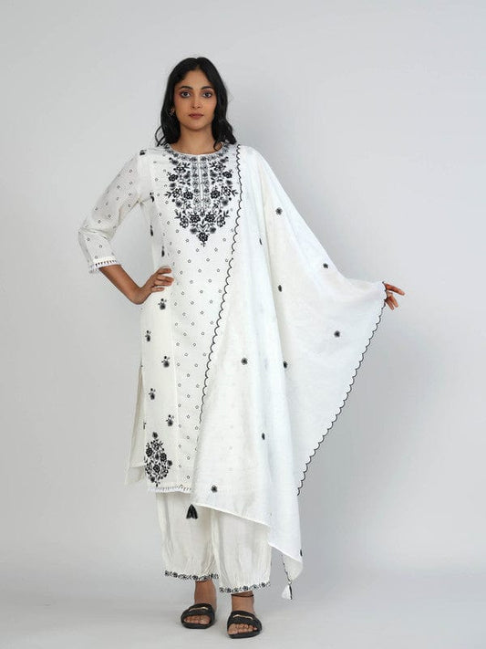 Cream 3/4th Sleeves Chanderi All over mixed prints Calf length Kurta Set - With Dupatta