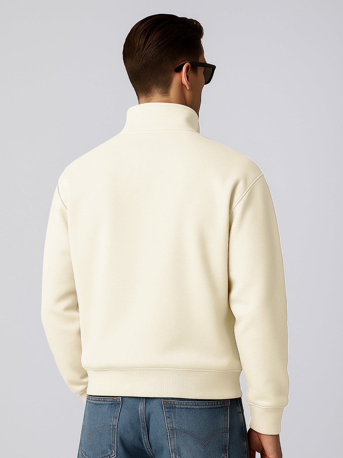 Cozy Cut Zipper Full Sleeve Cream Sweatshirt