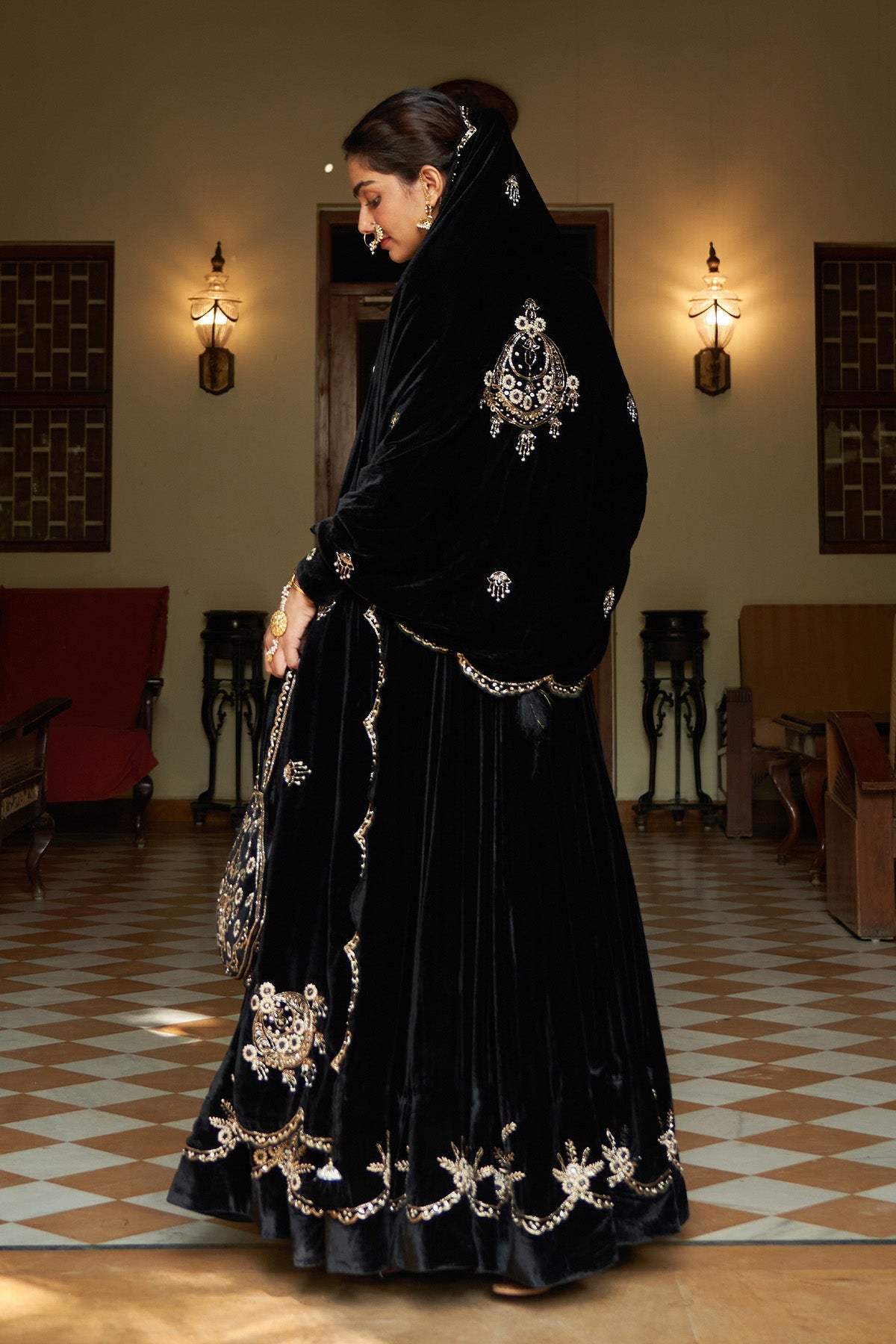 Zooni Black velvet lehenga with blouse and shawl ( set of 3)